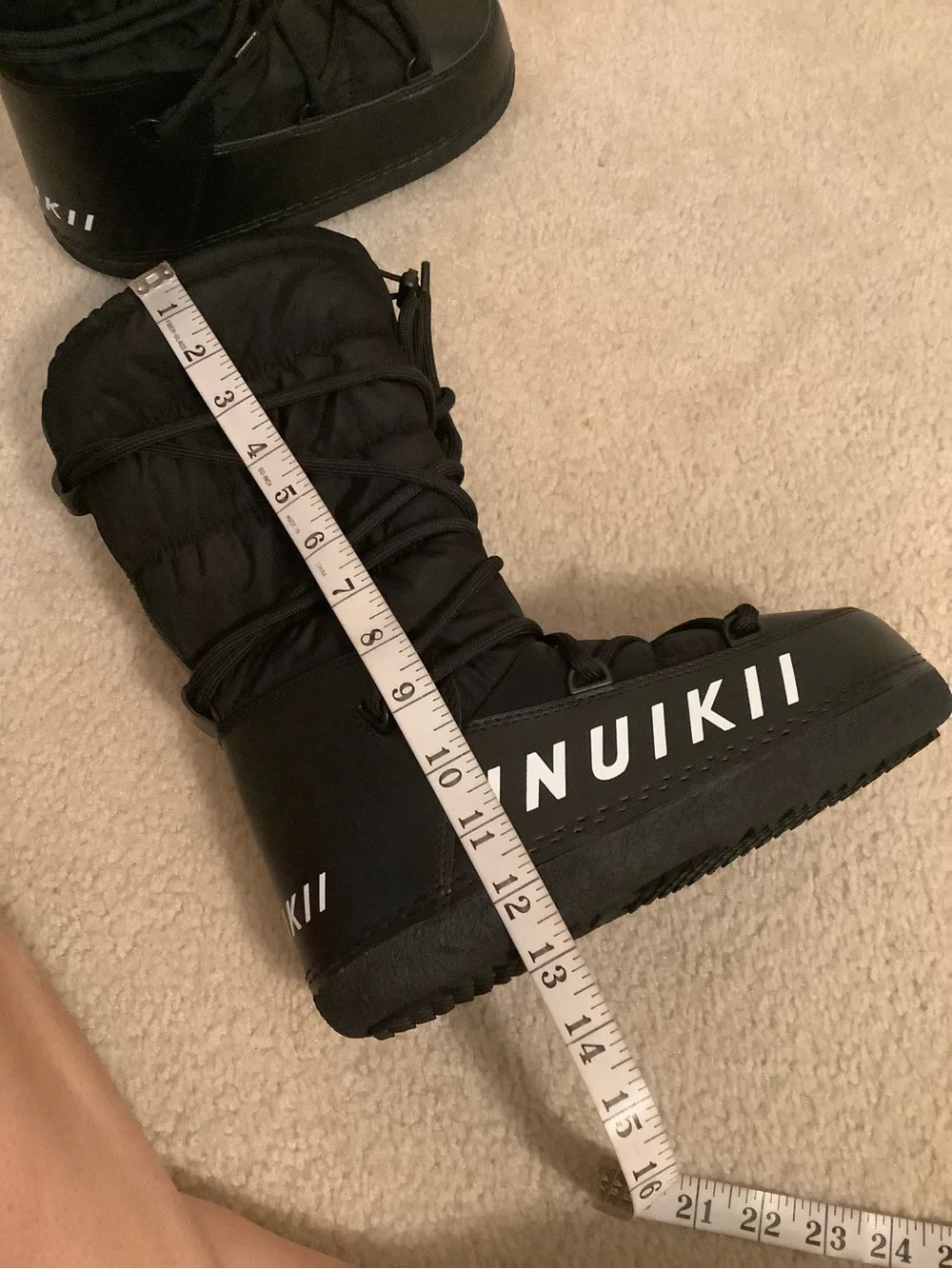 Free People x INUIKII Mountain High Black Puffer Moon Snow Boots Women's Size 40